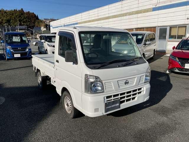 ＮＴ１００クリッパートラック ６６０　ＤＸ　４ＷＤ　オートマ　ＡＭ／ＦＭチューナ（4枚目）