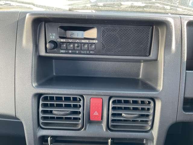 ＮＴ１００クリッパートラック ６６０　ＤＸ　４ＷＤ　オートマ　ＡＭ／ＦＭチューナ（8枚目）