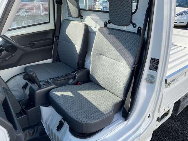 ＮＴ１００クリッパートラック ６６０　ＤＸ　４ＷＤ　オートマ　ＡＭ／ＦＭチューナ（11枚目）