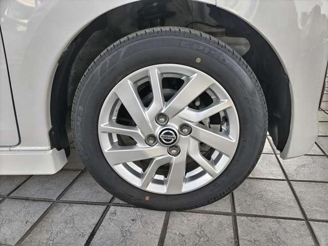 デイズ ６６０　ハイウェイスターＸ　２０２０年８月仕様向上後　禁煙　寒冷地仕様　運転席助手席シートヒーター　ケンウッドＭナビ　ＭＤＶ－Ｄ３１１Ｗ　アラウンドビュー　ナビパッケージ　ＳＯＳコール　純正１４インチアルミ（19枚目）