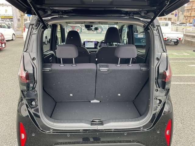 �׎����Y��ł��@���i�̂���������ʋΑ��}���ɏ\���ȉ׎��X�y�[�X������܂��@�V�[�g��|���Ƒ傫�ȉו��̐ύڂ��\�ł�