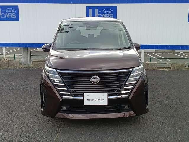 セレナ 2.0 ハイウェイスターV 弊社試乗車(5枚目)