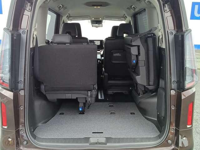 セレナ 2.0 ハイウェイスターV 弊社試乗車(23枚目)