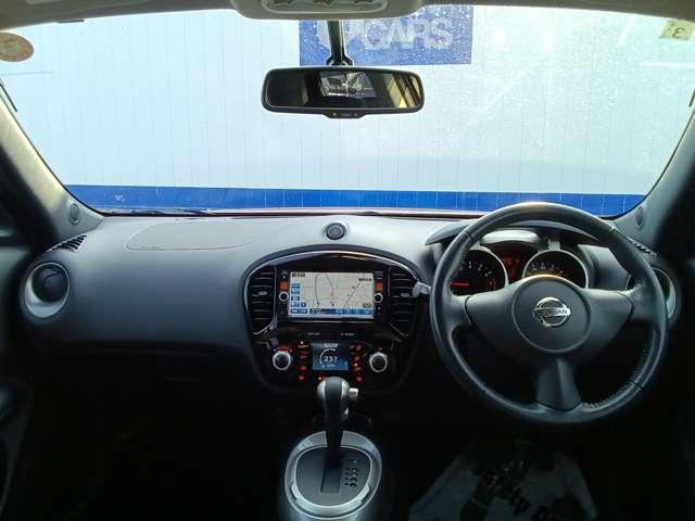 �Ɠ��ȃR�b�N�s�b�g���@���ɂ́A�A�O���b�V�u�ȑ���B���ɂ́A��Ƃ肠�ӂ��N���[�W���O�B���̋�Ԃɂ́A�h���C�o�[�̐S�̕ω��ɑΉ�������̐[��������B