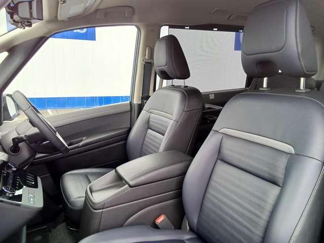 ��-�o�n�v�d�q�@�k�t�w�h�n�m�ɕW�������̃v���~�A���C���e���A�B�V�[�g�����ʂ̕\��Ǝ肪���ڐG���X�e�A�����O�ɁA�R�ۏ������{���Ă��܂��B