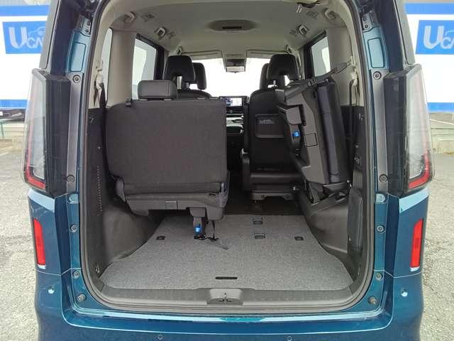 �ב�X�y�[�X�́A���ˏグ�łQ�����ו����Ԑl���ɂ���Ďg���������B