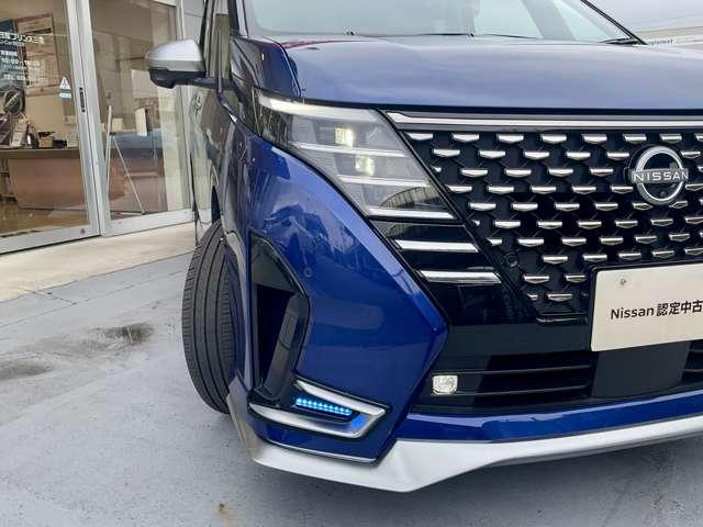 セレナ 1.4 e-4ORCE AUTECH 4WD 当社試乗車 プロパイロット シートヒーター(8枚目)