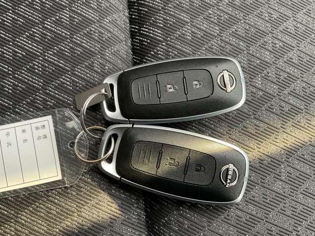 オーラ 1.2 G 当社社用車UP 店頭販売限定車(12枚目)