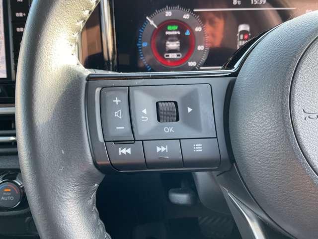 オーラ １．２　Ｇ　レザーエディション　当社社用車ＵＰ　店頭販売限定車（5枚目）