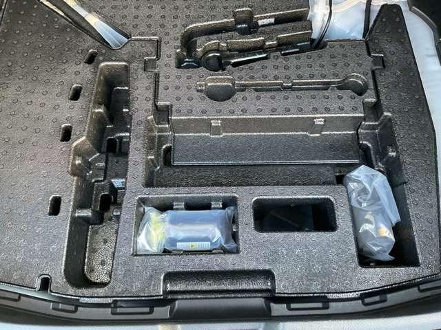 オーラ １．２　Ｇ　レザーエディション　当社社用車ＵＰ　店頭販売限定車（16枚目）