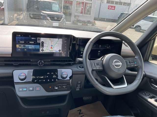 セレナ 1.4 e-4ORCE ハイウェイスターV 4WD 当社社用車UP 店頭販売限定車(4枚目)