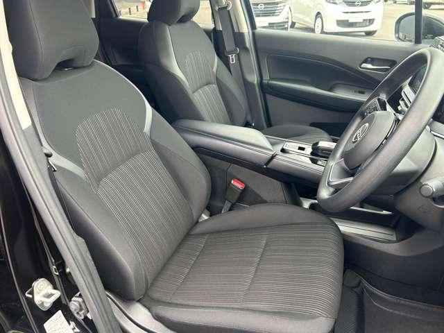 ノート １．２　Ｘ　社有車　禁煙車　純正ナビ　地デジフルセグ（14枚目）