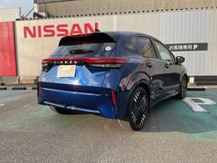 ��������ե쥢�֥롼�ѡ���Υܥǥ������顼�ˤʤ�ޤ��� 2