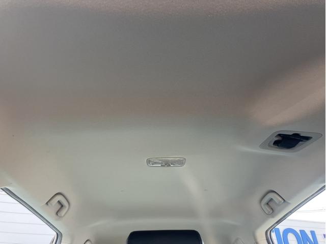 シエンタ Ｇ　４ＷＤ　ナビ　Ｂカメラ　ＥＴＣ　両側パワースライドドア（16枚目）