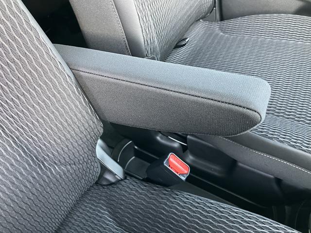 ハスラー ＨＹＢＲＩＤ　Ｘ　３型　衝突被害軽減システム　ＡＢＳ　４ＷＤ　キーレスエントリー　ＡＷ　運転席エアバッグ　エアコン　パワーステアリング　パワーウインドウ（17枚目）