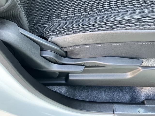 ハスラー ＨＹＢＲＩＤ　Ｘ　３型　衝突被害軽減システム　ＡＢＳ　４ＷＤ　キーレスエントリー　ＡＷ　運転席エアバッグ　エアコン　パワーステアリング　パワーウインドウ（35枚目）