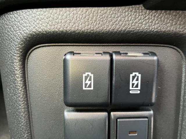 ワゴンＲカスタムＺ カスタムＺ　ＨＹＢＲＩＤ　ＺＸ　４型（31枚目）