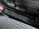 ＨＹＢＲＩＤ　Ｘ　３型　衝突被害軽減システム　ＡＢＳ　４ＷＤ　キーレスエントリー　ＡＷ　運転席エアバッグ　エアコン　パワーステアリング　パワーウインドウ（16枚目）