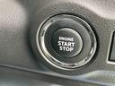 プッシュエンジンスタートシステム、エンジン始動・停止をワンタッチで行うことができます。