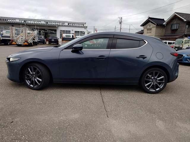 ＭＡＺＤＡ３ファストバック １．８　ＸＤ　プロアクティブ　ツーリング　セレクション　ディ　Ｐシート　誤発進抑制　レーダークルーズコントロール　ＬＥＤヘッドライト　インテリキー　ＤＶＤ　ワンオーナー　ナビＴＶ　ＵＳＢ　シートヒーター　横滑り防止システム　バックモニター　ＰＳ　ＡＵＸ　ターボ（3枚目）