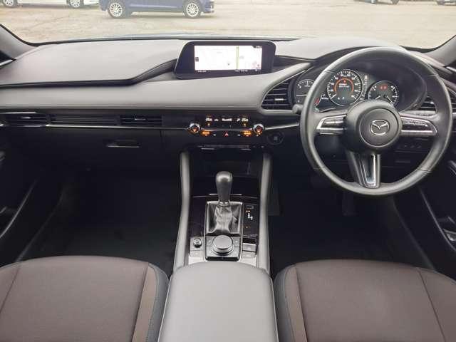 ＭＡＺＤＡ３ファストバック １．８　ＸＤ　プロアクティブ　ツーリング　セレクション　ディ　Ｐシート　誤発進抑制　レーダークルーズコントロール　ＬＥＤヘッドライト　インテリキー　ＤＶＤ　ワンオーナー　ナビＴＶ　ＵＳＢ　シートヒーター　横滑り防止システム　バックモニター　ＰＳ　ＡＵＸ　ターボ（7枚目）