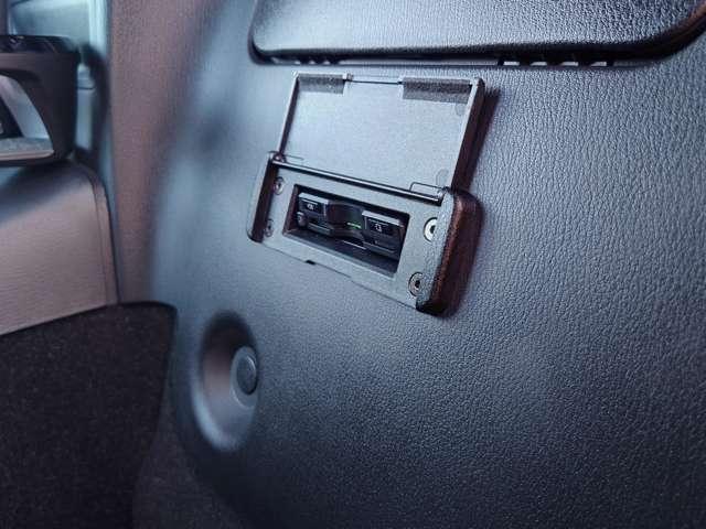 ロードスター １．５　Ｓ　スペシャルパッケージ　Ｗエアバック　ブルートゥース　アドバンスドキー　盗難防止装置　パワステ　衝突安全ボディ　横滑防止装置　ＵＳＢポート　運転席エアバッグ　ＬＥＤランプ　ＡＢＳ　パーキングセンサー　キーフリー　ＥＴＣ（15枚目）