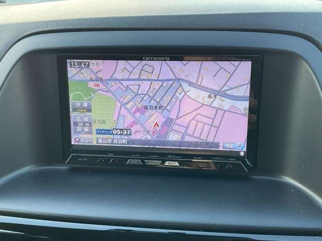 CX-5 2.0 20S サイドエアバック パワーウィンドウ ETC車載器 ミュージックプレイヤー接続可 アルミ Bカメ オートエアコン スマキー アイストップ メモリーナビ ナビテレビ 盗難防止システム 地デジTV キーレス(9枚目)