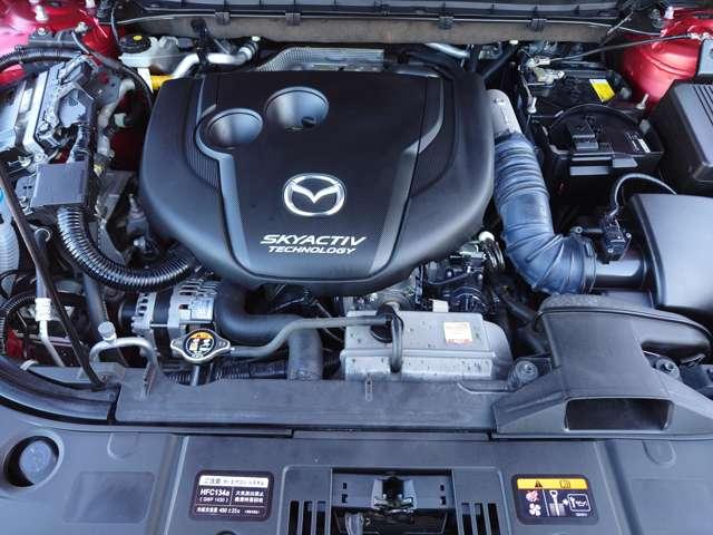 ＣＸ－５ ２．２　ＸＤ　ディーゼルターボ　オートハイビーム　レーダークルコン　ナビＴＶ　横滑り防止機能　ＵＳＢ接続　アイドリング　エアコン　アルミホイール　ＬＥＤライト　セキュリティ　サイドカメラ　パワステ　衝突安全ボディ　Ｂモニター　ＤＶＤ（17枚目）