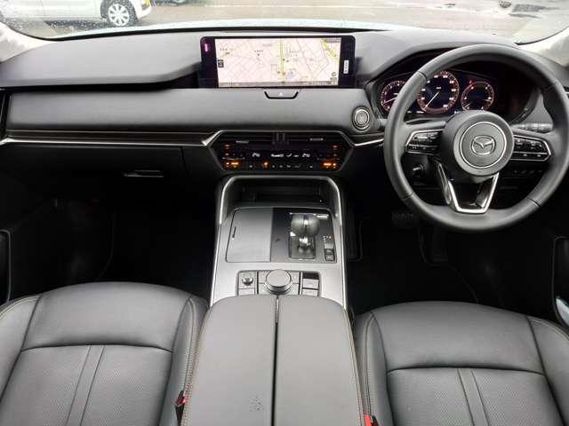 CX-60 2.5 25S Lパッケージ 4WD 試乗車UP ACC LEDライト ナビTV 本革 禁煙 パワーシート 衝突軽減 アルミホイール USB 4WD メモリナビ アイドリングストップ 横滑り防止装置 コーナーソナー Bluetooth接続(7枚目)