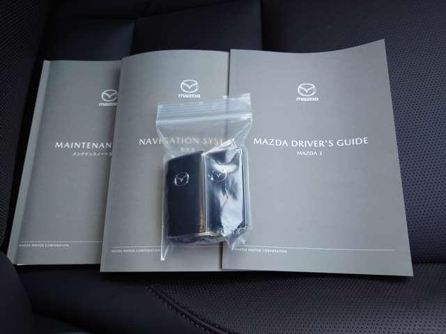 ＭＡＺＤＡ３ファストバック １．５　１５Ｓ　レザー　ツーリング　セレクション　（ブラック　試乗車ＵＰ　電動シート　全方位モニター（15枚目）
