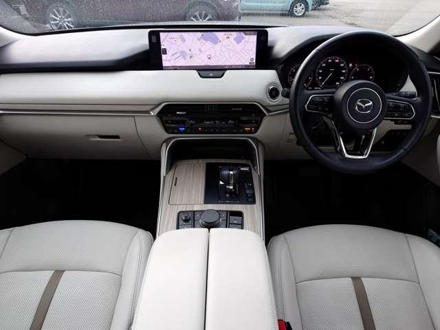 ＣＸ－６０ ３．３　ＸＤハイブリッド　エクスクルーシブ　モダン　ディーゼ　社用車ＵＰ　電動Ｒゲート　３６０ビューモニター　地デジ　ＬＥＤヘッド　電動シート　スマートキー　ＵＳＢ　ＥＴＣ　革シート　オートマチックハイビーム　シートエアコン　サイドカメラ　フルタイム４ＷＤ（7枚目）