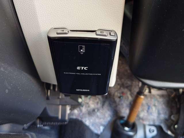 �d�s�b����