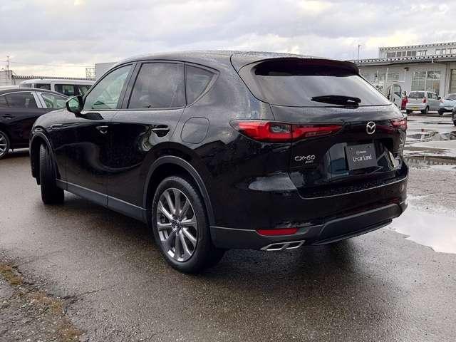 CX-60 3.3 XD Lパッケージ ディーゼルターボ 4WD パワーリアゲート Bカメラ 黒革シート LED 1オーナー テレビ AW ETC 4WD オートハイビーム スマートキー シートヒーター アイドリングストップ ターボ ミュージックプレイヤー接続可(4枚目)