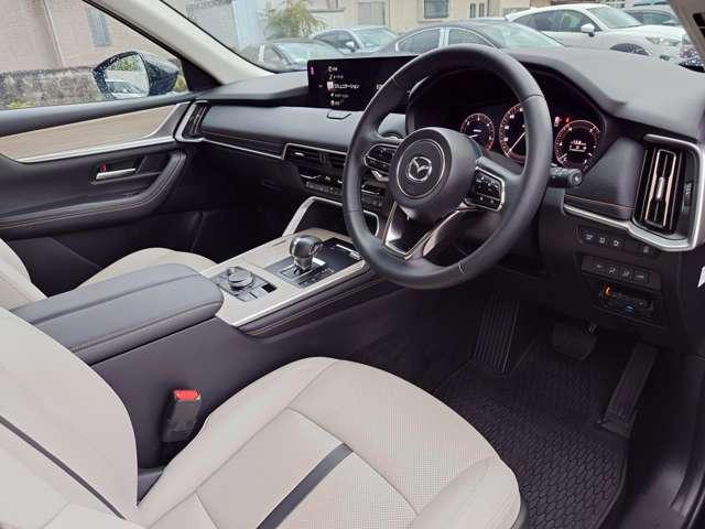 CX-60 3.3 XD Lパッケージ ディーゼルターボ 4WD パワーリアゲート Bカメラ 黒革シート LED 1オーナー テレビ AW ETC 4WD オートハイビーム スマートキー シートヒーター アイドリングストップ ターボ ミュージックプレイヤー接続可(6枚目)