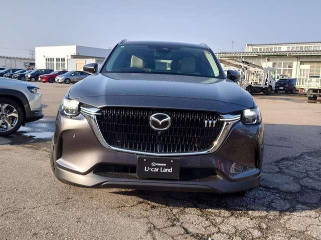 CX-80 2.5 PHEV Lパッケージ 4WD 試乗車UP パワーシート 電動リアゲート 全周囲カメラ 衝突被害軽減システム 革シート オートマチックハイビーム シートヒーター 3列シート バックカメラ アルミホイール フルセグ クリアランスソナー(2枚目)