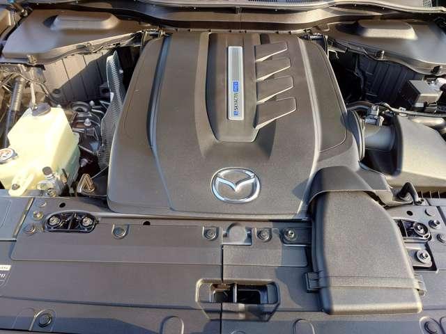 CX-80 2.5 PHEV Lパッケージ 4WD 試乗車UP パワーシート 電動リアゲート 全周囲カメラ 衝突被害軽減システム 革シート オートマチックハイビーム シートヒーター 3列シート バックカメラ アルミホイール フルセグ クリアランスソナー(16枚目)