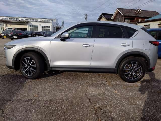 ＣＸ－５ ２．２　ＸＤ　プロアクティブ　ディーゼルターボ　４ＷＤ　衝突軽減ブレ－キ　ＰＷシート　アダプティブクルーズ　ＵＳＢ接続　フルセグテレビ　ＢＴオーディオ　アイドリングストップ　ＬＥＤヘッドライト　Ｂカメラ　シートヒーター　サイドカメラ　４ＷＤ　ＴＶナビ（3枚目）