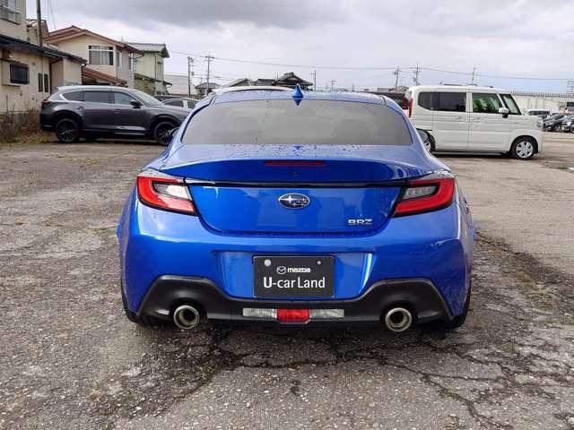 BRZ 2.4 R スマートキープッシュスタート オートクルーズコントロール キーレスエントリー イモビライザー 地デジ フルオートエアコン メモリーナビ LEDヘッドランプ パワーウィンドウ DVD再生 アルミホイール(5枚目)