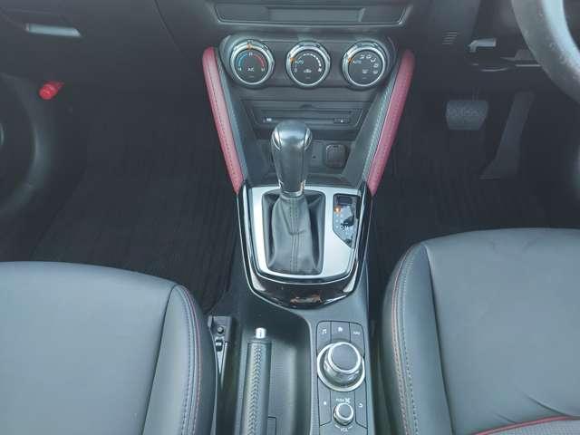 ＣＸ－３ １．５　ＸＤ　ツーリング　ディーゼルターボ　地デジ　サイドエアバック　オートクルーズコントロール　ブルートゥース　パワーウィンドウ　アルミホイール　パワーステアリング　ＥＴＣ車載器　ＡＵＸ　ＴＶナビ　横滑り防止システム　衝突安全ボディ　エアコン（12枚目）