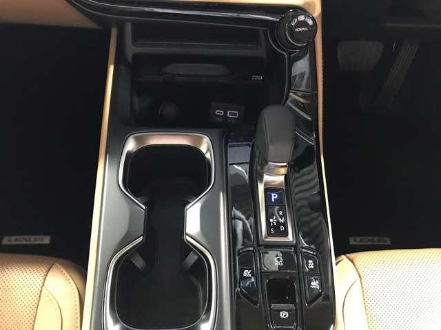 NX 350h 4WD バージョンL 全周囲カメラ サンルーフ パワーシート レーダークルーズ 衝突軽減 LEDヘッド(12枚目)