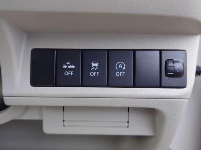 アルトラパン ６６０　Ｌ　前後誤発進抑制　シートヒーター付　ナビ＆ＴＶ　横滑り防止装置付き　エネチャージ　運転席助手席エアバッグ　プッシュスタートスマートキー　イモビライザー　ワンオーナー車　キーレスエントリーシステム　ＰＷ（13枚目）