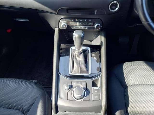 ＣＸ－５ ２．２　ＸＤ　スマート　エディション　ディーゼルターボ　ＭＲＣＣ　前後センサー　ＬＥＤランプ　３６０°ビューカメラ　ブレーキサポート　ミュージックプレイヤー接続可　地デジ　１オーナー　Ｒカメラ　Ｂｌｕｅｔｏｏｔｈ接続　アイスト　ＥＴＣ　オートＬＥＤ　ＵＳＢ（12枚目）