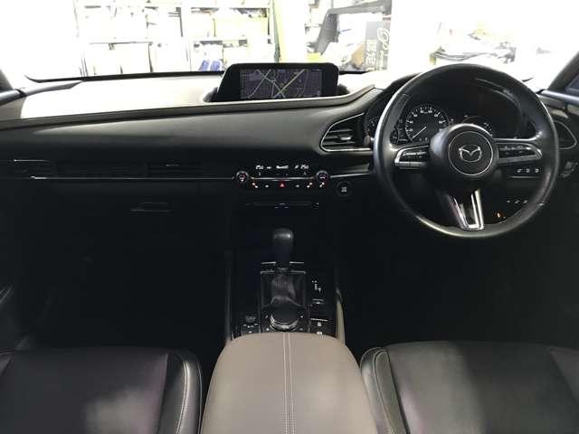 ＣＸ－３０ ２．０　２０Ｓ　Ｌパッケージ　ＭＴモード付　スマートブレーキ　本革シート　地デジ　アドバンストキー　ナビＴＶ　横滑り防止装置　ＬＥＤヘッドライト　シートヒーター　パワーシート　ＥＴＣ　メモリーナビ　ＡＷ　イモビライザー　エアバッグ（3枚目）