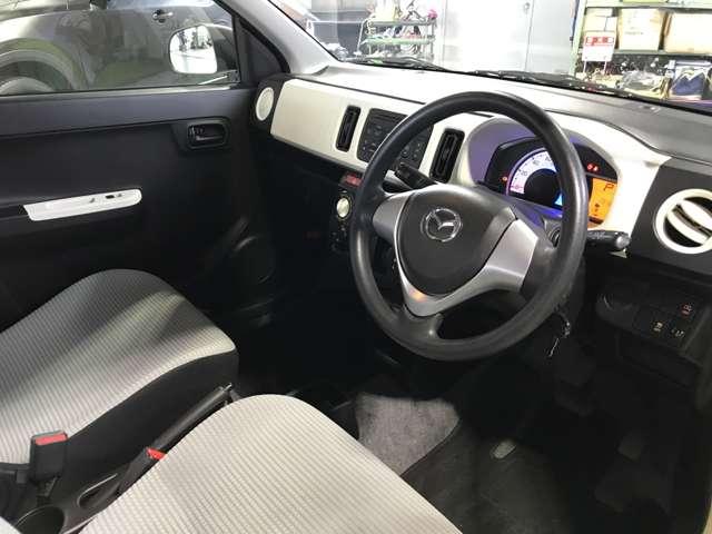 �^�]�Ȃɍ���ƁA�O�������₷���ĉ^�]���Ղ����Ȉ�ۂł���