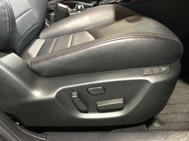 �^�]�Ȃ͍��ʂ̏㉺�������ł��K�؂ȃh���C�r���O�|�W�V�����ŉ^�]�ł��܂����