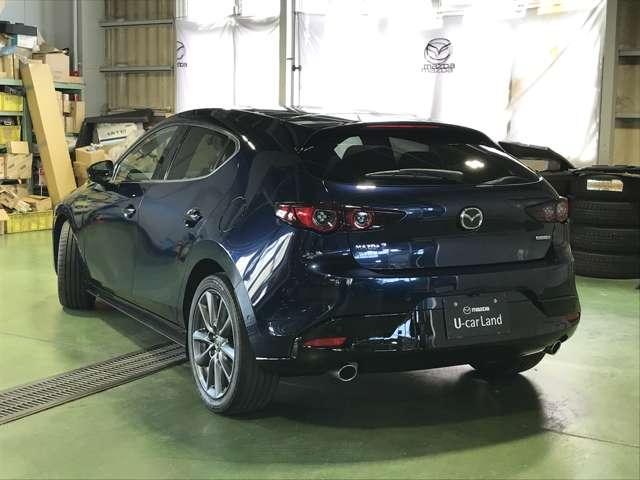 ＭＡＺＤＡ３ファストバック １．５　１５Ｓ　ツーリング　ＭＴモード付　フルセグテレビ　アダプティブクルーズ　ＥＴＣ車載器　ＬＥＤヘッド　横滑り防止システム　イモビ　エアコン　アルミホイール　カーテンエアバッグ　メモリナビ　キーレスゴー　ナビＴＶ　ＡＢＳ（2枚目）