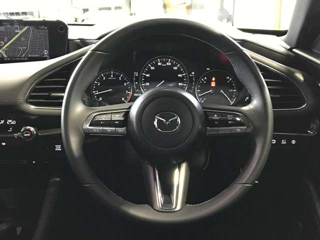 ＭＡＺＤＡ３ファストバック １．５　１５Ｓ　ツーリング　ＭＴモード付　フルセグテレビ　アダプティブクルーズ　ＥＴＣ車載器　ＬＥＤヘッド　横滑り防止システム　イモビ　エアコン　アルミホイール　カーテンエアバッグ　メモリナビ　キーレスゴー　ナビＴＶ　ＡＢＳ（13枚目）