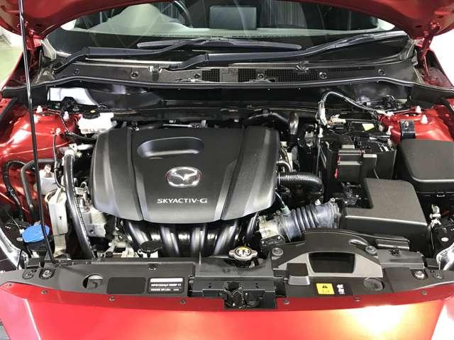 ＭＡＺＤＡ２ １．５　１５Ｓ　スマート　エディション　ＭＴモード付　ＷＡＢ　セキュリティアラーム　地デジ　エアバック　ＬＥＤヘッドランプ　メモリーナビゲーション　サイドエアバック　スマートキー　アイドリングストップ　パワステ　バックカメラ　フロントカメラ（18枚目）