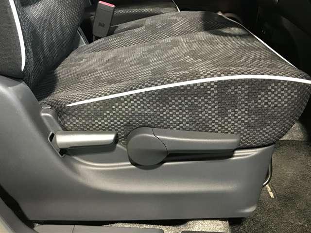 ハスラー 660 G 盗難防止装置付 レーダーサポート アイドリングST プッシュスタートスマートキー ナビTV 盗難警報装置 ダブルエアバック Bカメラ 運転席シートヒーター パワーウィンドゥ キーフリーキー AC(16枚目)