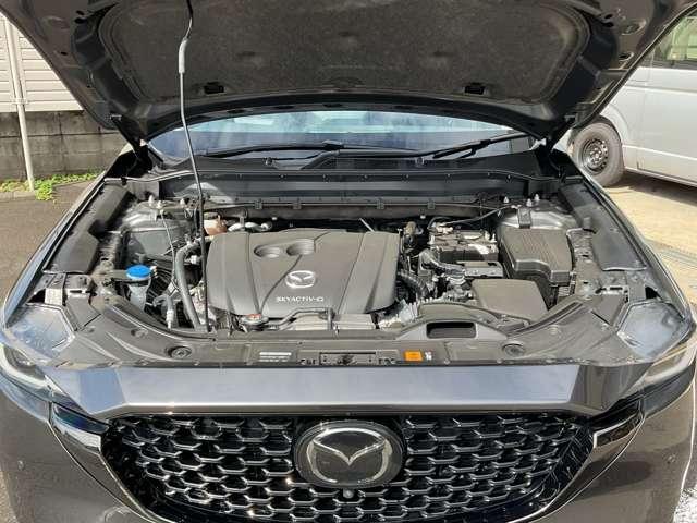 ＣＸ－５ ２．０　２０Ｓ　ブラックトーンエディション　ＭＴモード付　ＬＥＤヘッドランプ　アダクティブクルーズコントロール　パワーシート　フルセグ　アルミホイール　スマートキー　ｉ－ｓｔｏｐ　バックカメラ　サイドエアバッグ　オートエアコン　横滑り防止装置（18枚目）